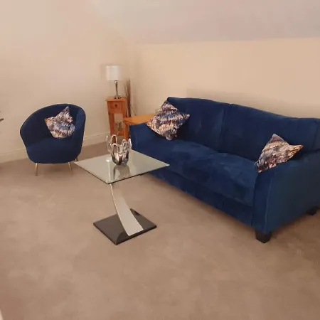 Remarkable 3-bed House In
